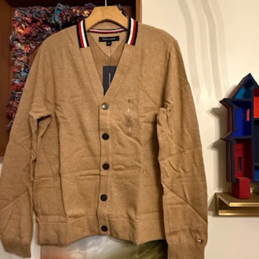 Tommy Hilfiger Men V-Neck Cardigan - Picture 2 of 10